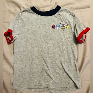 Boys Marvel Avengers Gray T-shirt. Size 3T. Great condition.